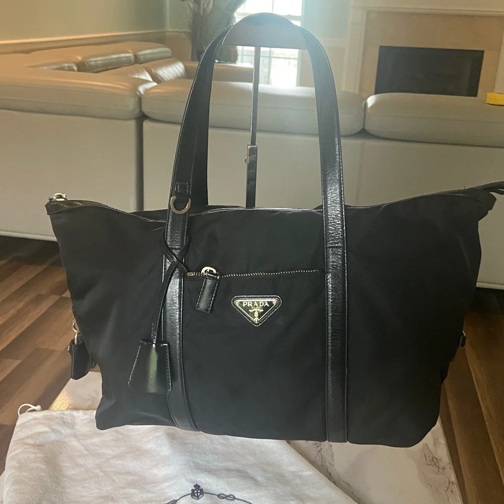 Authentic Prada nylon Laptop /tote bag with Leather Trim, Lock, Key, Prada Dusty - Picture 4 of 17